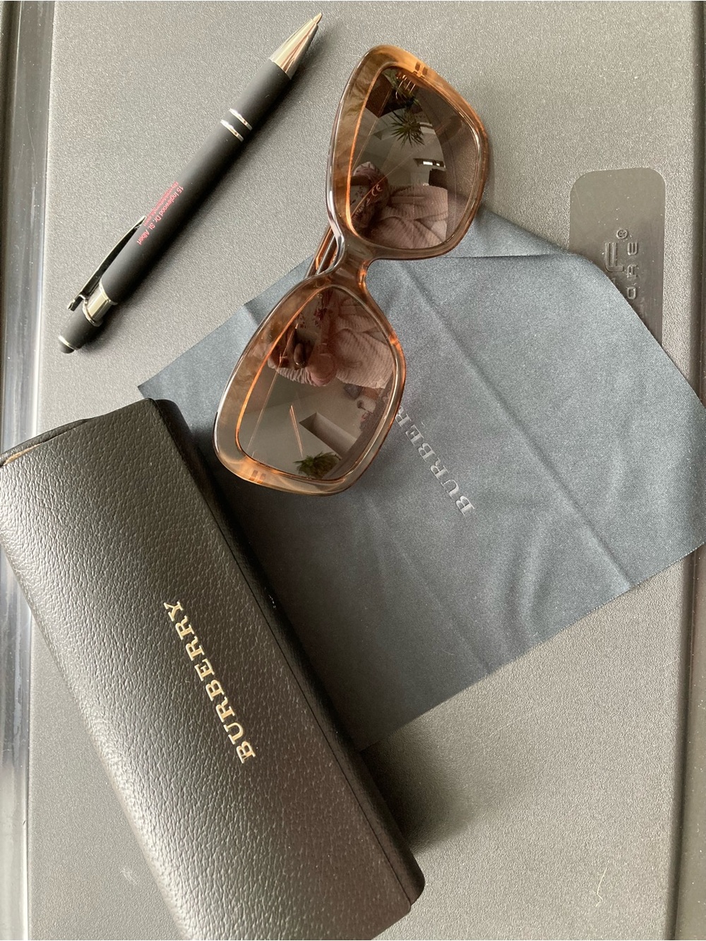 Burberry Menβs Translucent Brown Sunglasses with Brown Lenses